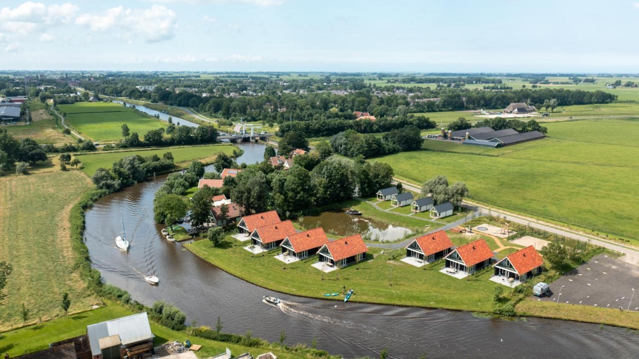 Pod Hotelkamer Aan Het Water Dokkum Extérieur photo